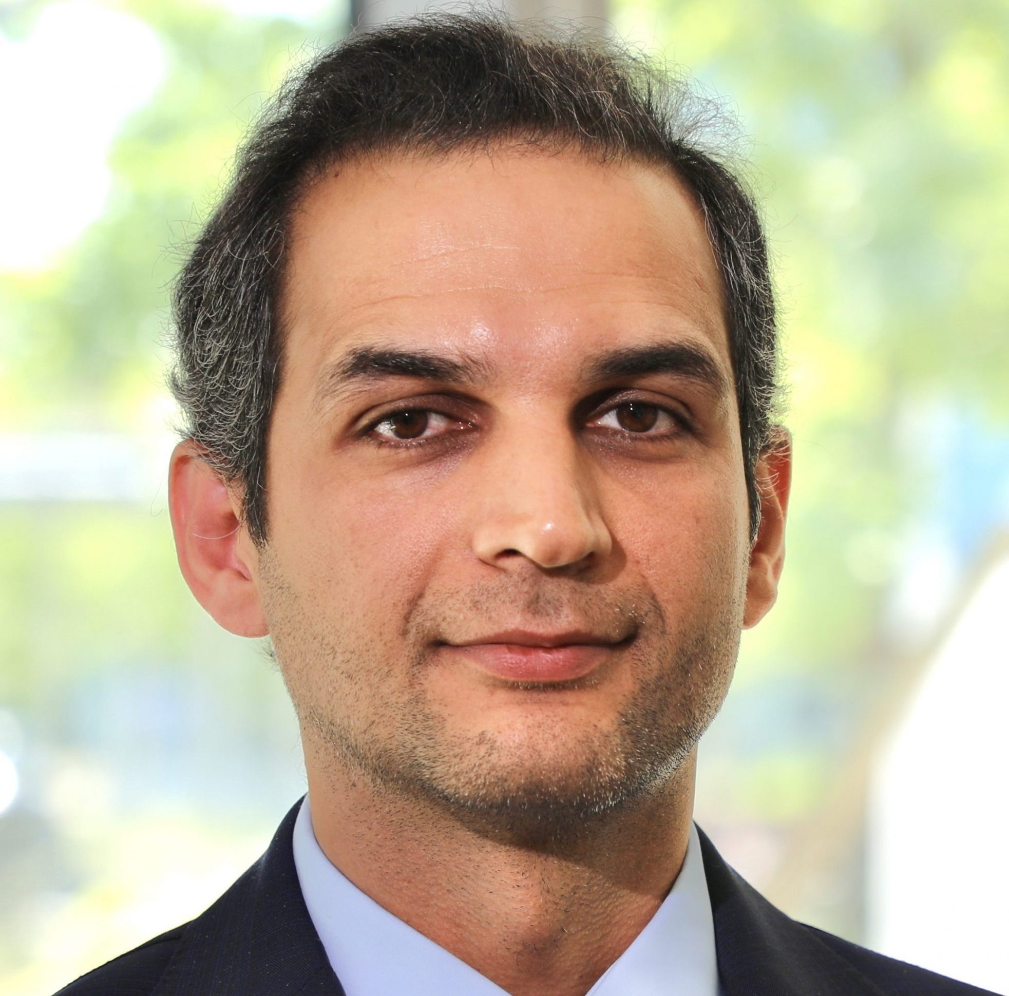 Dr. Masood Akmali